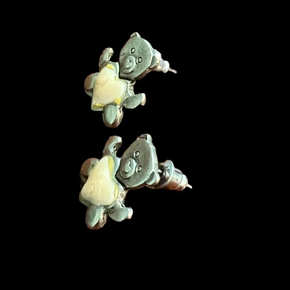 Bear Earrings Silver Tone Pink‎ Heart Tummy Pierced Vintage